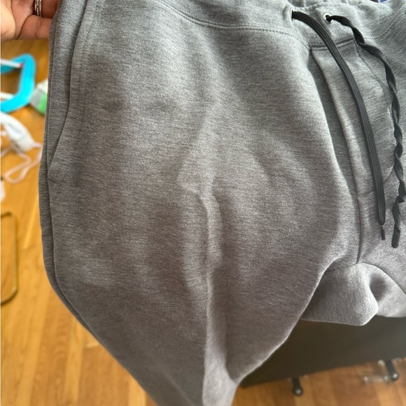 Polo Ralph Lauren Gray Hoodie and Sweatpants Set - Picture 9 of 11